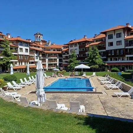 Melania In Complex Royal Towers Lägenhet *