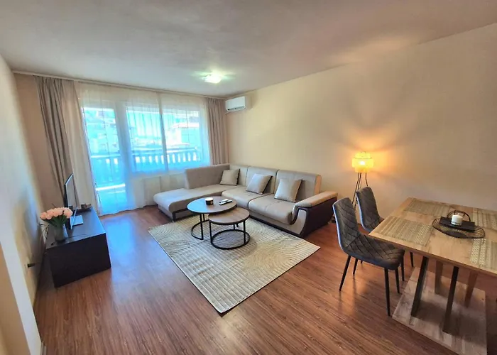 Melania In Complex Royal Towers Apartment *