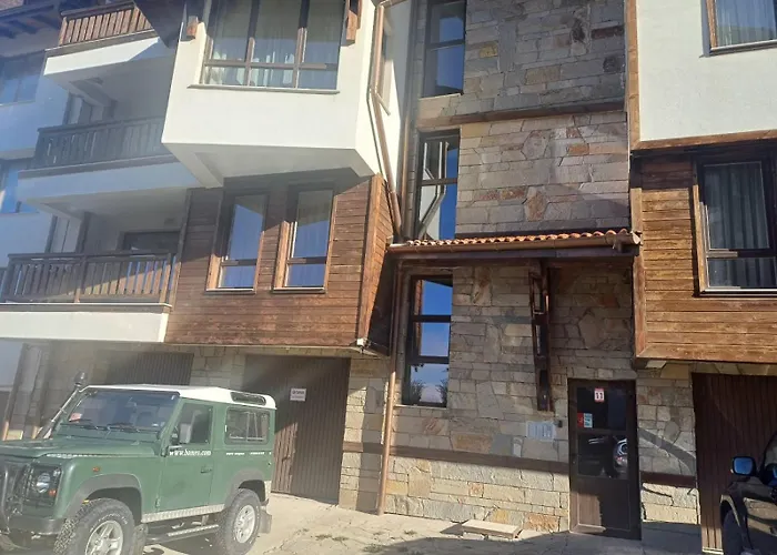 Melania In Complex Royal Towers * Bansko