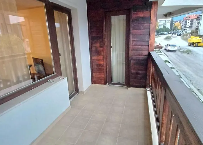 Melania In Complex Royal Towers Bansko